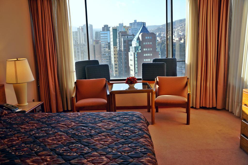 Real Plaza Hotel & Convention Center La Paz Zewnętrze zdjęcie