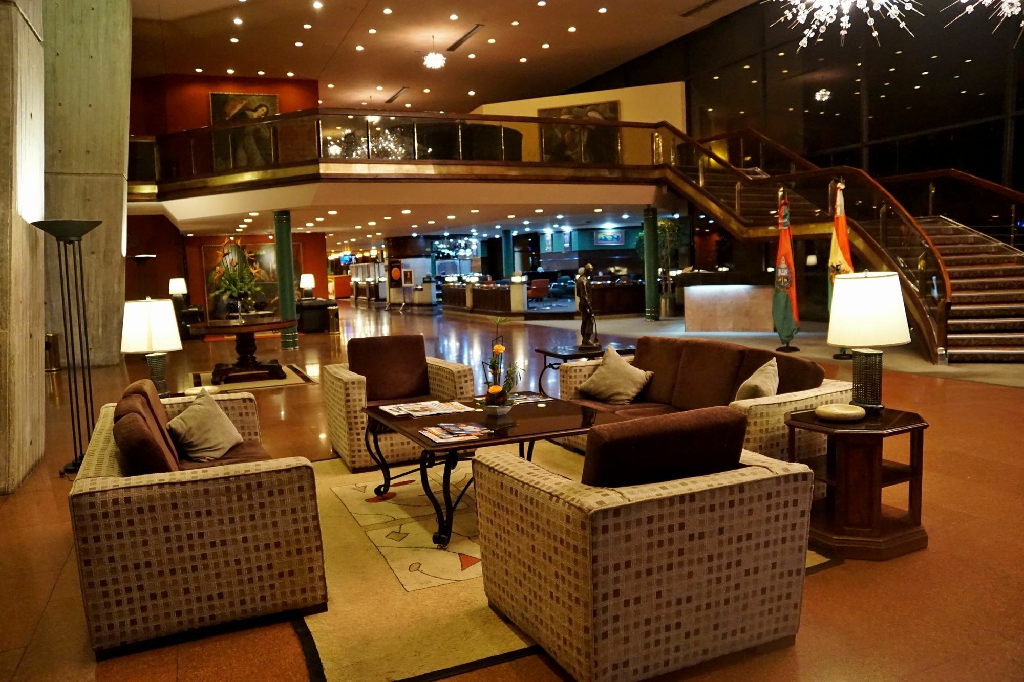 Real Plaza Hotel & Convention Center La Paz Zewnętrze zdjęcie