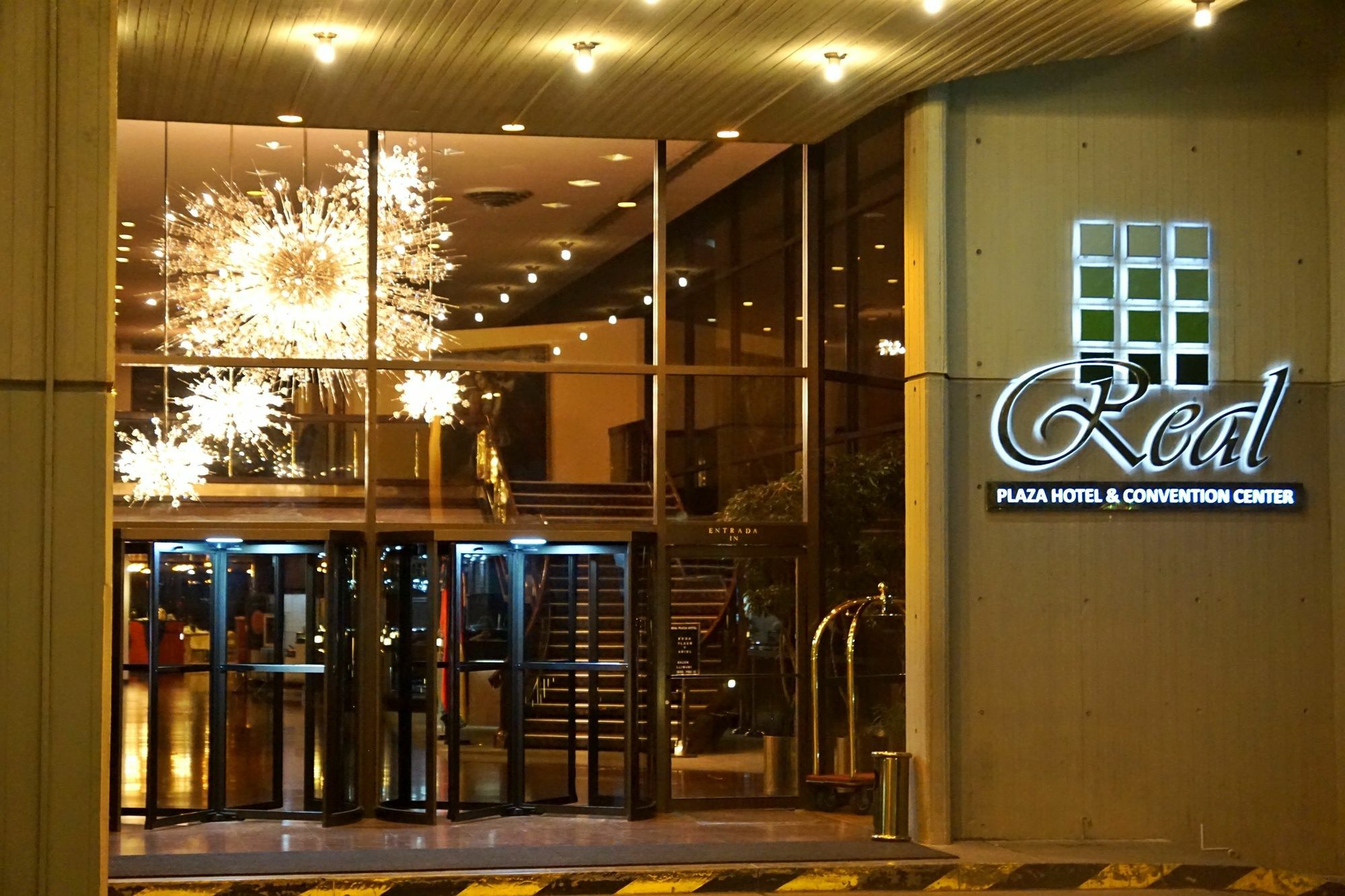 Real Plaza Hotel & Convention Center La Paz Zewnętrze zdjęcie
